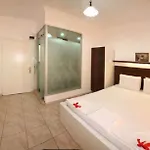Hakan Aile Pensión Alanya