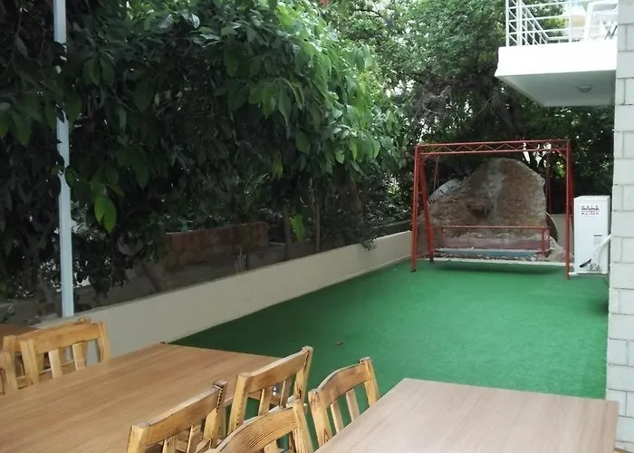 Hakan Aile Gasthuis 2*